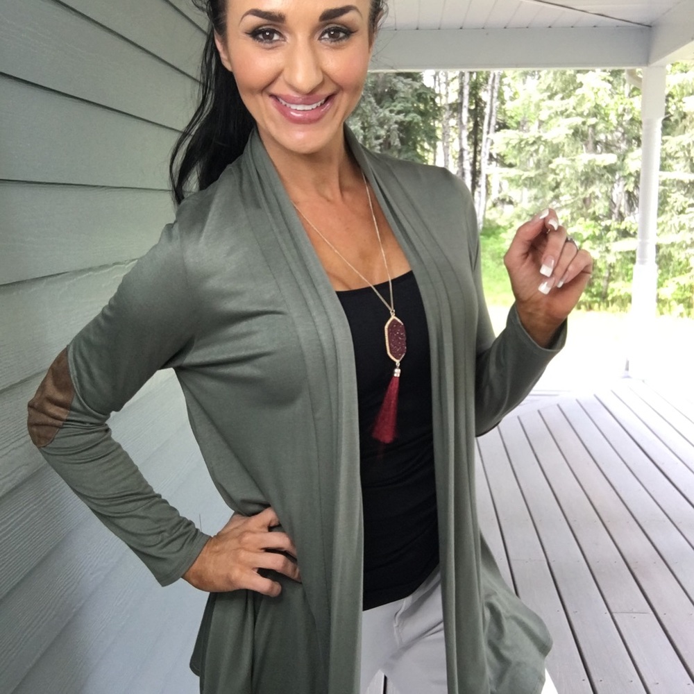 NEW cozy Silky SOFT green cardigan - Picture 2 of 7